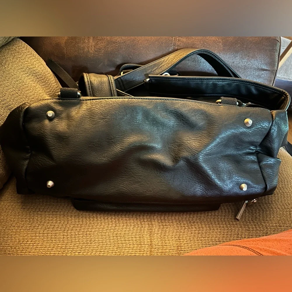 The Honest Company Cross Country Diaper Bag